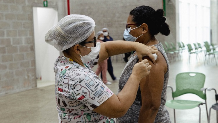 Manaus terá dez pontos de vacinação contra a Covid-19 neste sábado