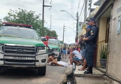 Mulher é morta a tiros e outra fica ferida no São Raimundo; vídeo