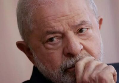 Diagnosticado com pneumonia, presidente Lula cancela agendas e adia viagens