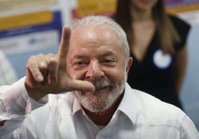 Lula provoca Bolsonaro e diz que gosta de ser presidente