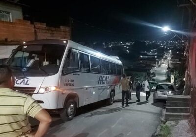 Mulher morre após ser atropelada por micro-ônibus em Manaus