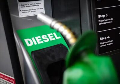 Petrobras reduz preço do diesel em 9,89% a partir de sábado