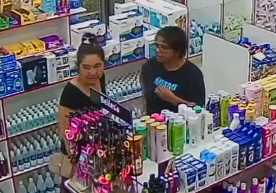 Quadrilha de idosas é flagrada furtando produtos em drogaria em Manaus; vídeo