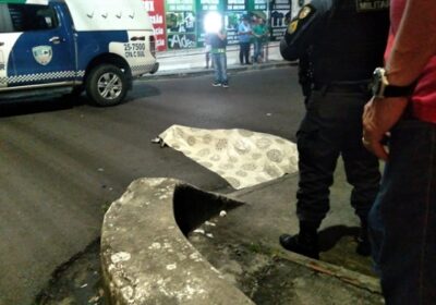 ‘Flanelinha’ é assassinado no bairro Parque Dez em Manaus