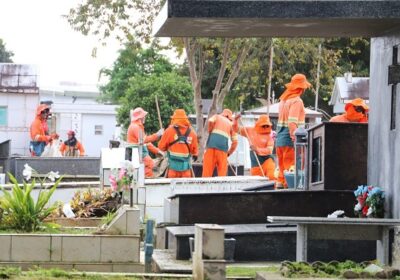 Prefeitura intensifica limpeza nos cemitérios de Manaus para a visitação no Dia das Mães