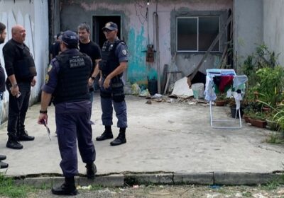 Trio é executado a tiros dentro de casa na zona norte de Manaus