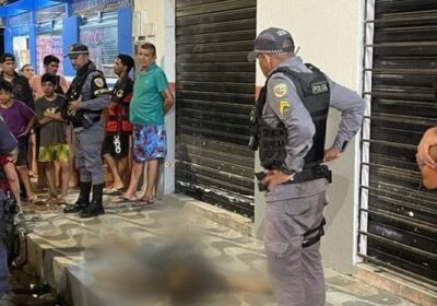 VÍDEO: Homem é morto a facadas em briga no bairro Jorge Teixeira em Manaus