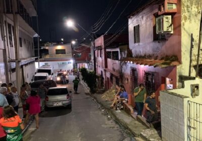 Idosa morre após quebrar o pescoço ao cair de escada em Manaus