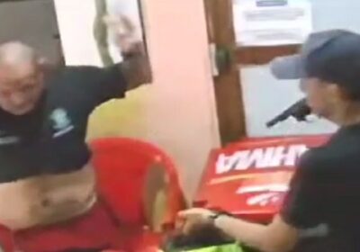 VÍDEO: Assaltante invade lanche, humilha idoso e ainda acerta coronhada nele em Manaus