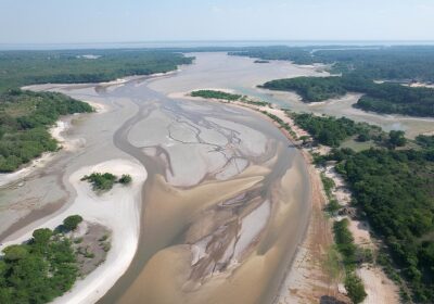 Rio Negro volta a subir no Amazonas após seca recorde