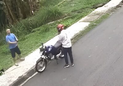 VÍDEO: Homem reage e frustra tentativa de assalto em Manaus