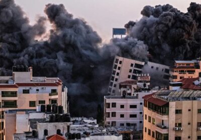 Israel e Hamas: 3º dia de conflito começa com 1,3 mil mortes confirmadas e novos ataques