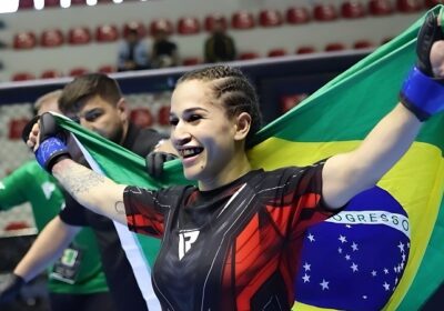 Atleta de Benjamin Constant é campeã mundial de MMA