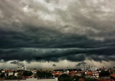 Inmet emite alerta de chuvas intensas com perigo potencial no Amazonas