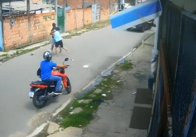 CENAS FORTES! Veja momento que homem é executado no meio da rua em Manaus