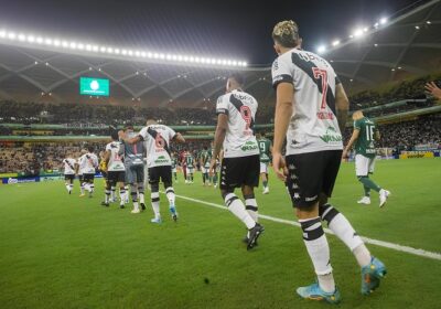 Com preços entre R$150 e R$600, ingressos para Vasco e Audax, na Arena da Amazônia, começam a ser vendidos