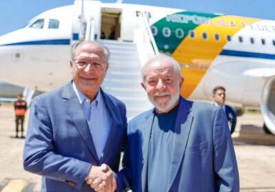 Lula chega ao Cairo e deve discutir guerra entre Israel e Hamas