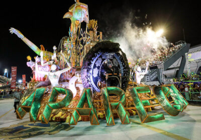 Mocidade Independente de Aparecida é tricampeã do Carnaval de Manaus