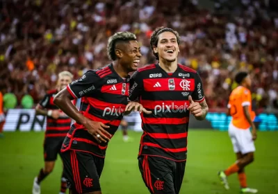 Flamengo vence Nova Iguaçu com facilidade e encaminha título carioca