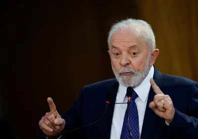 Lula diz que não é contra trabalhador atuar aos domingos e fala em nova modalidade de trabalho