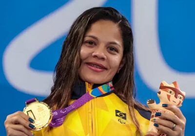 Morre a nadadora Joana Neves, multimedalhista paralímpica, aos 37 anos