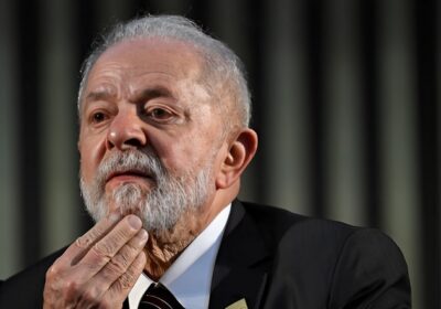 Governo Lula corta verba de bolsas de estudo, educação básica e Farmácia Popular