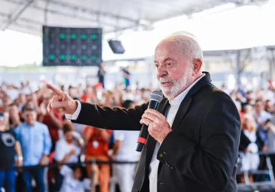 VÍDEO: Lula diz que se pudesse faria decreto contra quem mente: ‘É proibido mentir; quem mentir será preso’