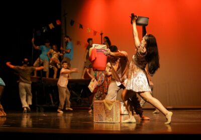 Teatro Amazonas recebe diversa programação na semana do feriado