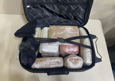 Mala recheada com drogas é apreendida em aeroporto no interior do Amazonas