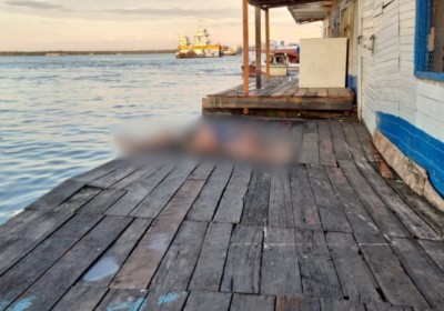 VÍDEO: Peixeiro é encontrado morto em flutuante na Feira da Panair, em Manaus