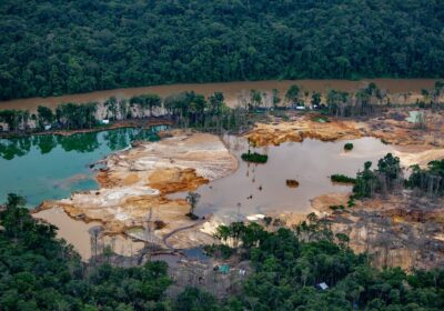 Aumento do garimpo ilegal ameaça novas áreas da Terra Yanomami