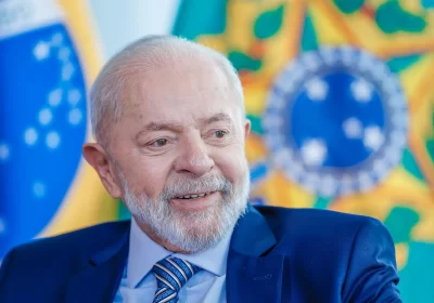 Lula diz que vai repatriar brasileiros em todo lugar que for preciso