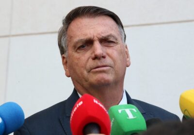 PF liga Bolsonaro a esquema para desviar mais de R$ 25 milhões