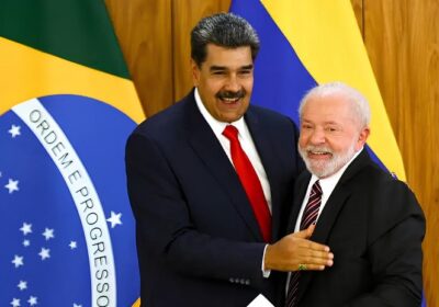 VÍDEO: Maduro agradece a Lula por ajudar a mantê-lo no poder na Venezuela