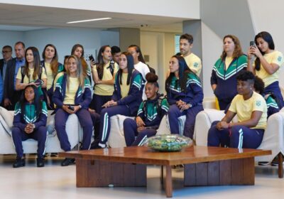 Seleção Feminina embarca para a disputa dos Jogos Olímpicos