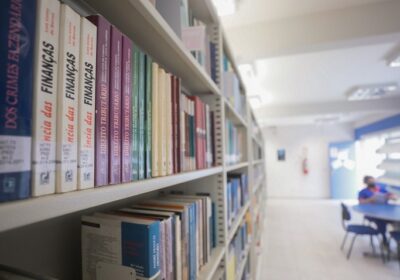 ALE abre as portas de sua biblioteca para estudos e pesquisas