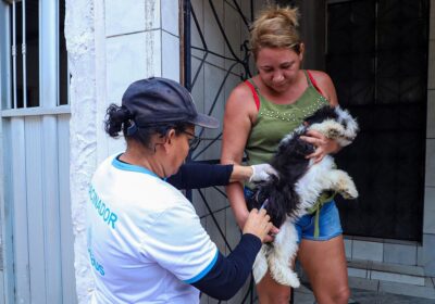 Processo seletivo abre inscrições para 300 vagas de vacinadores em Manaus