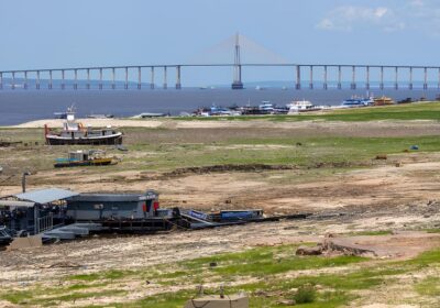 Repiquete faz Rio Negro secar 21 centímetros em 4 dias em Manaus