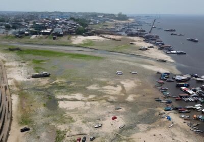 Rio Negro atinge em Manaus a menor marca desde o início da medição