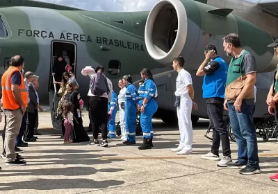 Sétimo voo da FAB com 82 repatriados do Líbano chega a São Paulo