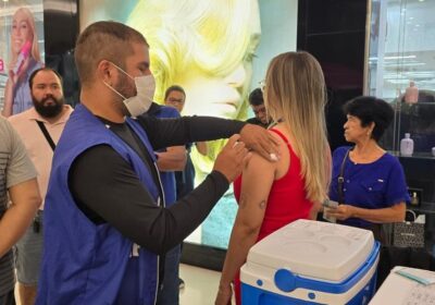 Shopping na zona oeste de Manaus realiza vacinação contra Influenza