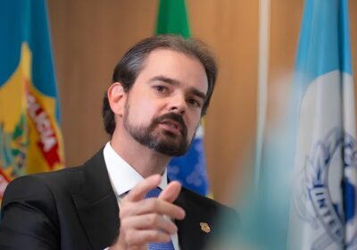 Delegado da PF é nomeado chefe da Interpol e se torna primeiro brasileiro no cargo