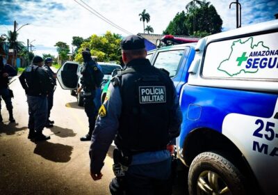 Irmãos são resgatados após serem abandonados pela mãe em Manaus