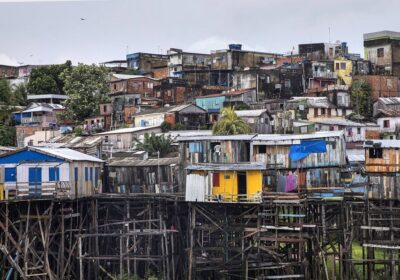 Manaus tem seis bairros entre as 20 maiores favelas do Brasil; veja lista