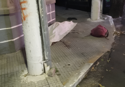 Morador em situação de rua é assassinado no Centro de Manaus