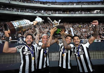 Botafogo faz provocações após ganhar o Brasileirão: “Pipoca para taças”