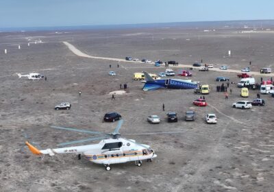 VEJA VÍDEOS: Avião cai no Cazaquistão com 67 pessoas a bordo; 32 sobreviveram