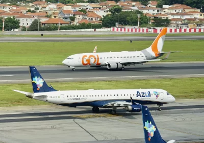 Azul e controladora da Gol assinam acordo para fusão entre as aéreas