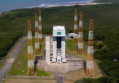 Lei cria empresa pública para desenvolver projetos aeroespaciais