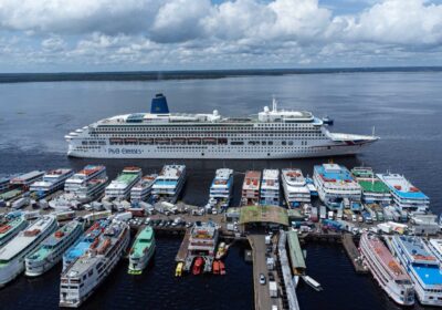 MS Aurora: maior cruzeiro da temporada atraca no Porto de Manaus com mais de 2,4 mil turistas